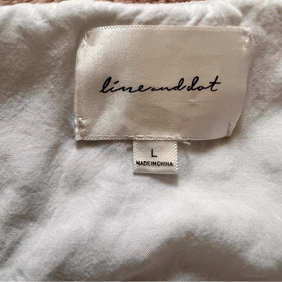 Line & Dot Short Sleeve Top Women’s Size Large - Picture 2 of 10